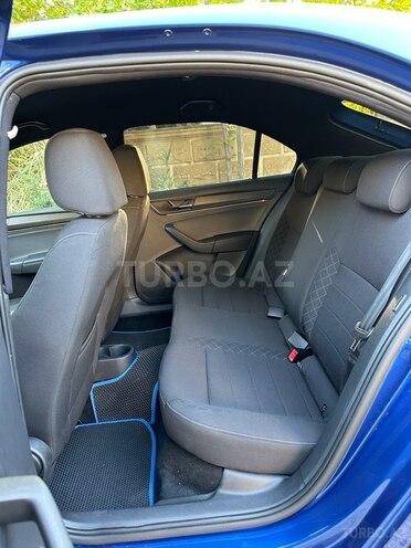 Skoda Rapid 2021, 63,039 km - 1.6 l - Bakı