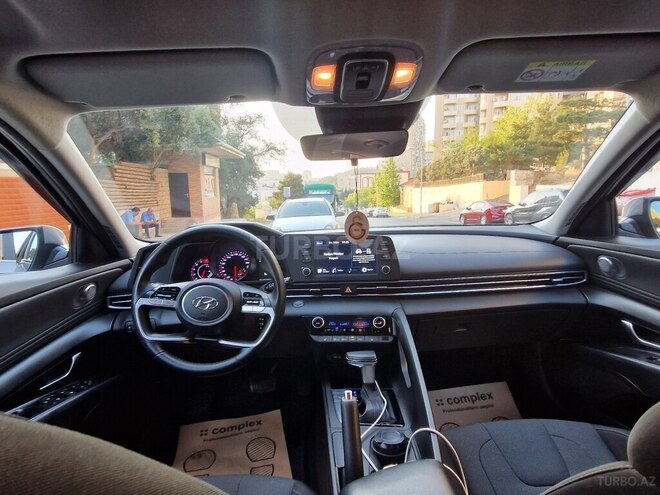 Hyundai Elantra 2021, 84,000 km - 1.6 l - Bakı