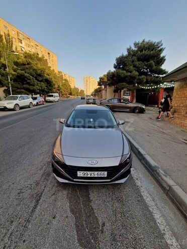 Hyundai Elantra 2021, 84,000 km - 1.6 l - Bakı