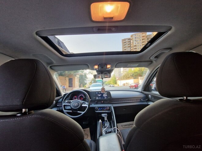 Hyundai Elantra 2021, 84,000 km - 1.6 l - Bakı