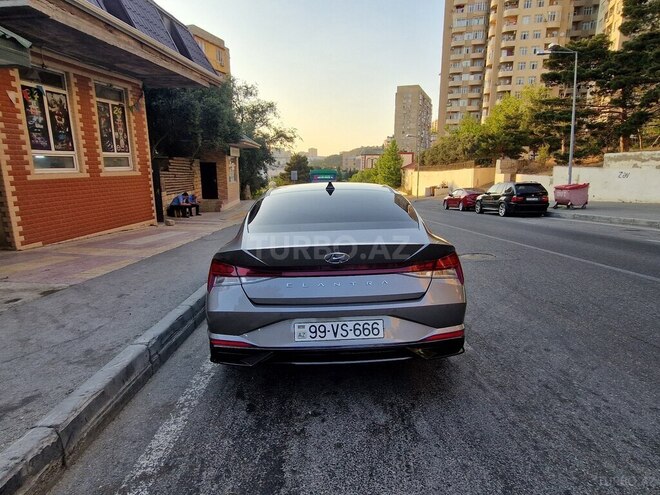 Hyundai Elantra 2021, 84,000 km - 1.6 l - Bakı