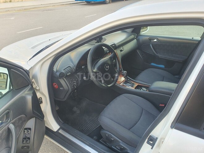 Mercedes C 180 2000, 240,200 km - 2.0 l - Bakı