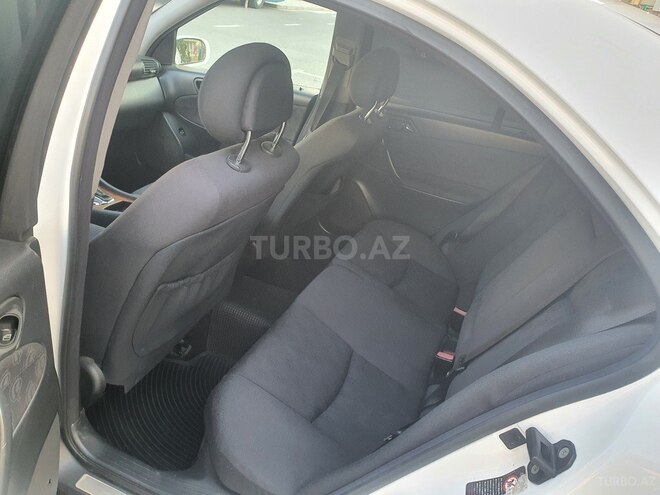 Mercedes C 180 2000, 240,200 km - 2.0 l - Bakı