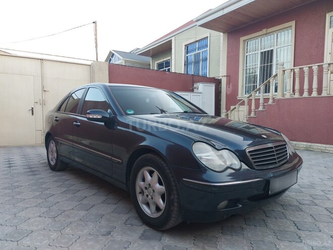 Mercedes C 180 2002, 328,000 km - 1.8 л - Bakı