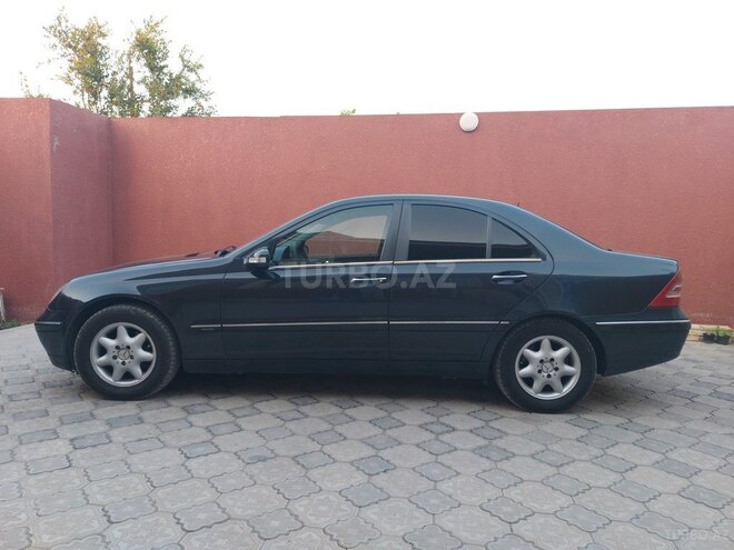 Mercedes C 180 2002, 328,000 km - 1.8 л - Bakı