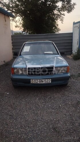 Mercedes 190 1990, 256,000 km - 2.6 l - Laçın