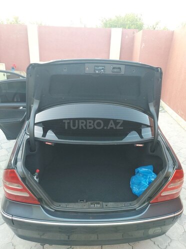 Mercedes C 180 2002, 328,000 km - 1.8 л - Bakı