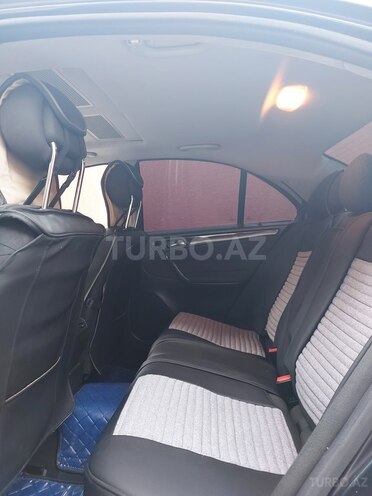 Mercedes C 180 2002, 328,000 km - 1.8 л - Bakı