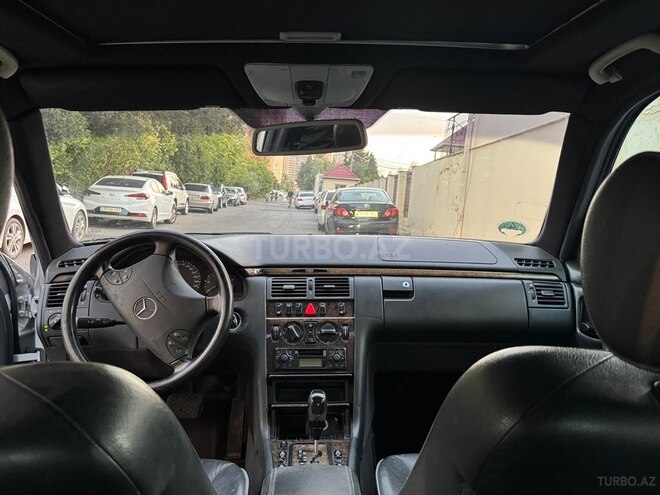 Mercedes E 220 d 2000, 380,000 km - 2.2 l - Bakı