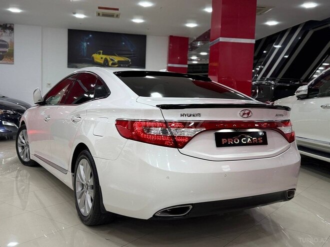 Hyundai Grandeur 2012, 210,000 km - 3.0 л - Bakı