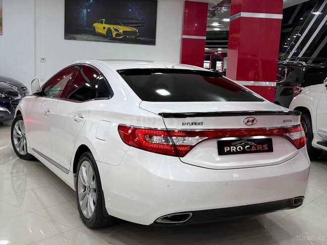 Hyundai Grandeur 2012, 210,000 km - 3.0 л - Bakı