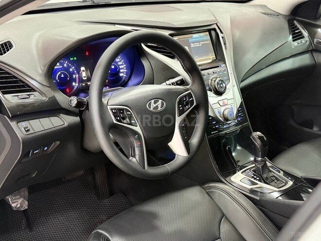 Hyundai Grandeur 2012, 210,000 km - 3.0 л - Bakı