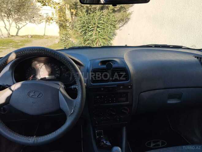 Hyundai Accent 2004, 338,000 km - 1.5 l - Bakı