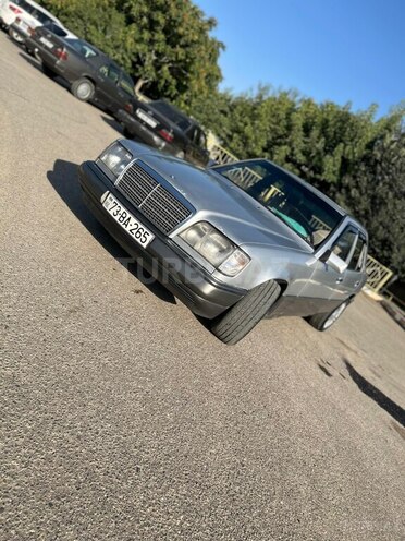 Mercedes E 300 d 1994, 615,738 km - 3.0 l - Naxçıvan