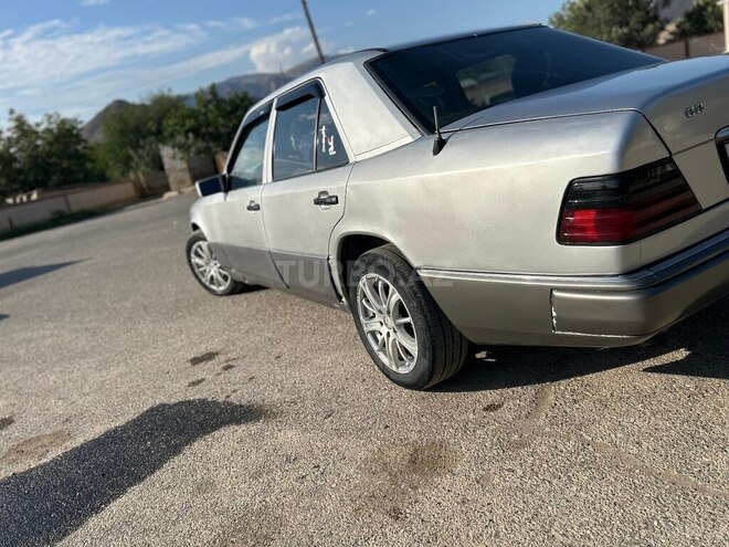 Mercedes E 300 d 1994, 615,738 km - 3.0 l - Naxçıvan