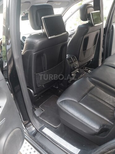 Mercedes GL 550-13