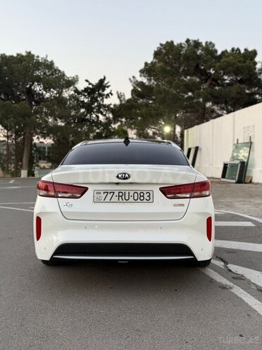Kia K5-2