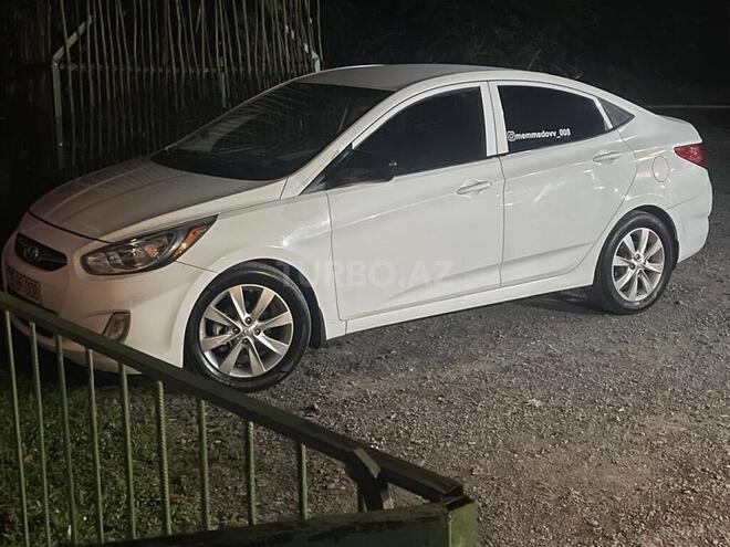 Hyundai Accent 2013, 228,527 km - 1.6 l - Qəbələ