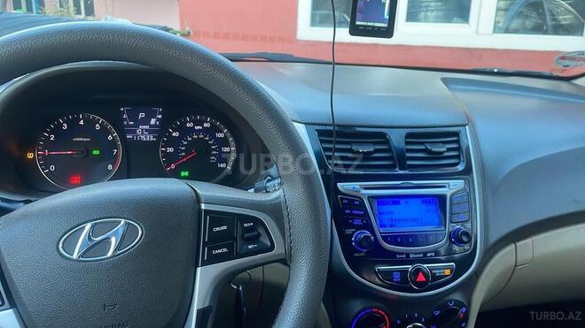 Hyundai Accent 2013, 228,527 km - 1.6 l - Qəbələ