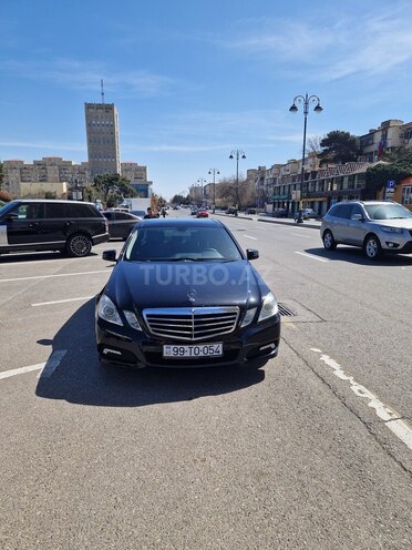 Mercedes E 220 d 2010, 276,000 km - 2.1 l - Bakı