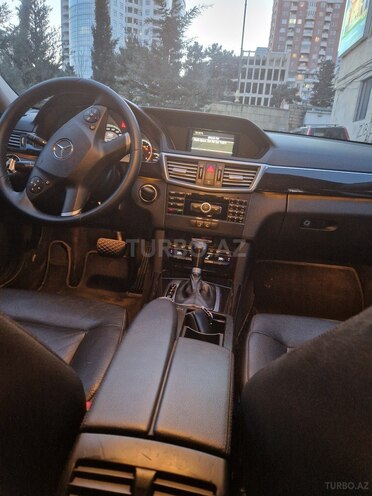 Mercedes E 220 d 2010, 276,000 km - 2.1 l - Bakı