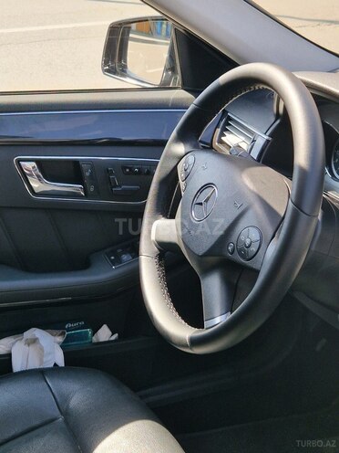 Mercedes E 220 d 2010, 276,000 km - 2.1 l - Bakı