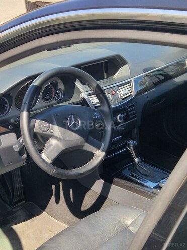 Mercedes E 220 d 2010, 276,000 km - 2.1 l - Bakı