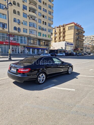 Mercedes E 220 d 2010, 276,000 km - 2.1 l - Bakı