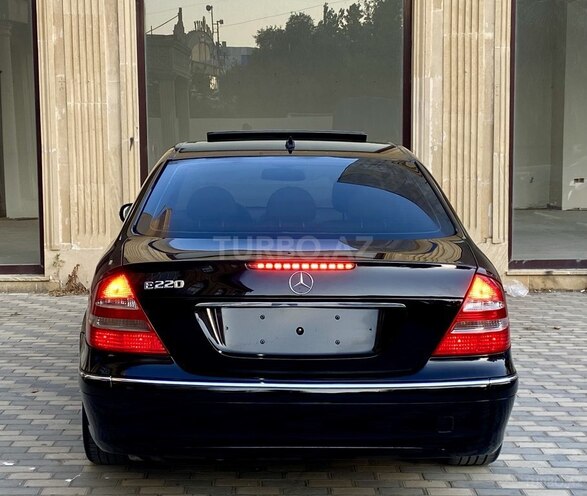 Mercedes E 220 d 2005, 283,000 km - 2.2 л - Bakı