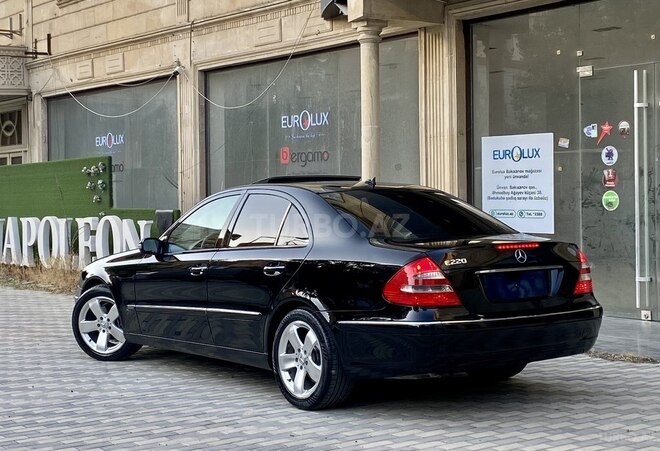 Mercedes E 220 d 2005, 283,000 km - 2.2 л - Bakı