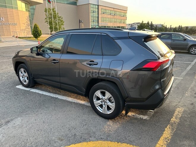 Toyota RAV4 2019, 98,000 km - 2.0 л - Bakı