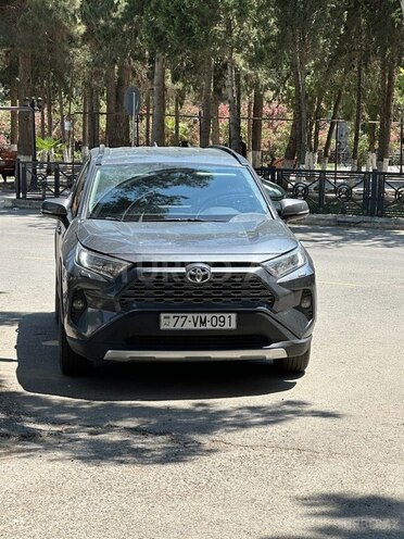 Toyota RAV4 2019, 98,000 km - 2.0 л - Bakı