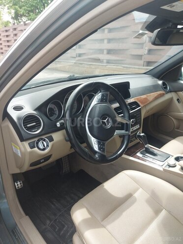 Mercedes C 250 2011, 240,000 km - 1.8 l - Şəmkir