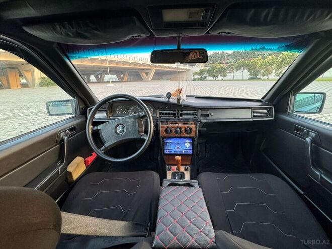 Mercedes 190 1993, 433,817 km - 2.0 л - Bakı
