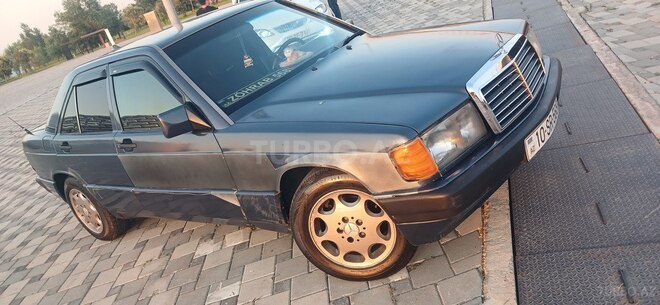 Mercedes 190 1993, 433,817 km - 2.0 л - Bakı