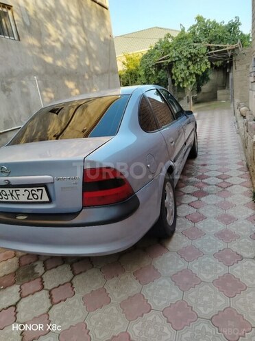 Opel Vectra 1997, 340,000 km - 1.8 l - Bakı