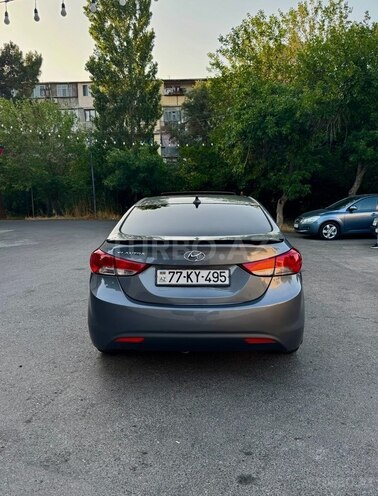 Hyundai Elantra 2013, 176,786 km - 1.8 l - Bakı