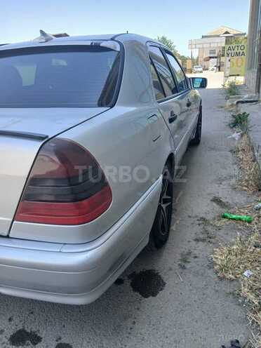 Mercedes C 180-6