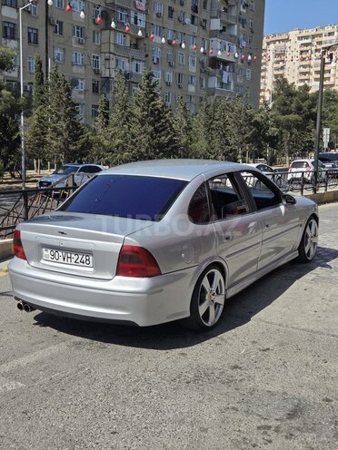 Opel Vectra 1999, 185,000 km - 1.8 l - Bakı