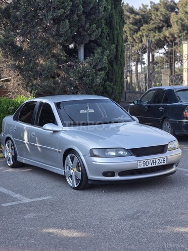 Opel Vectra 1999, 185,000 km - 1.8 l - Bakı