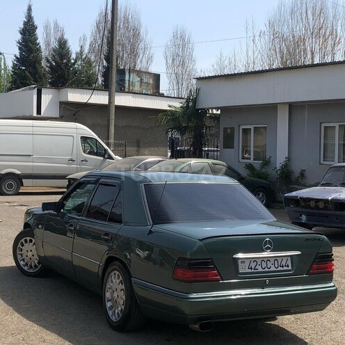 Mercedes E 230 1993, 400,000 km - 2.3 l - Lənkəran