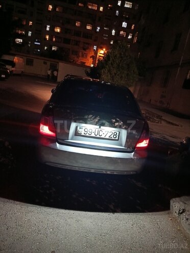 Hyundai Accent 2010, 350,452 km - 1.4 l - Sumqayıt