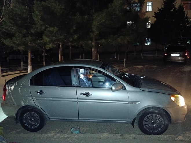 Hyundai Accent 2010, 350,452 km - 1.4 l - Sumqayıt