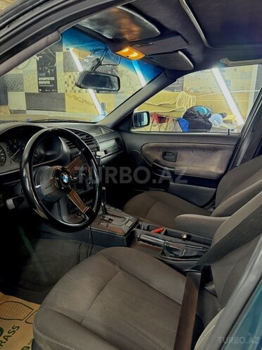 BMW 320 1992, 385,000 km - 2.0 л - Bakı