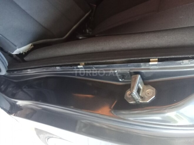 Mercedes C 240 2002, 256,888 km - 2.4 l - Balakən