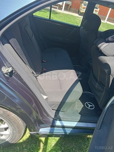 Mercedes C 240 2002, 256,888 km - 2.4 l - Balakən