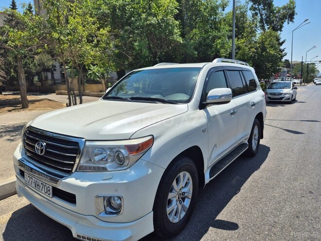 Toyota Land Cruiser-2