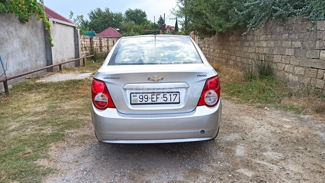 Chevrolet Aveo-2