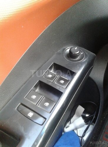 Chevrolet Aveo-8