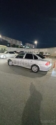 Opel Vectra 2000, 300,000 km - 1.8 l - Sumqayıt